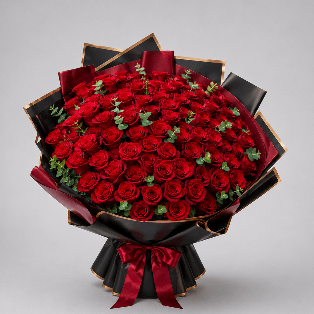 Stylish Red Rose Hand Bouquets - italianflowerkw