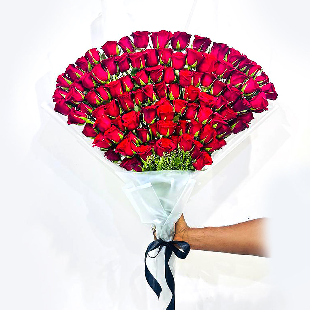 Stylish Red Rose Hand Bouquets
